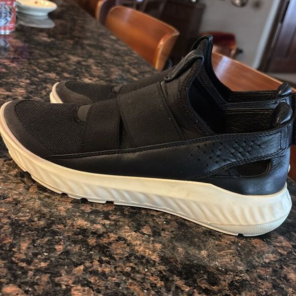 Ecco ST.1 Lite Slip On - Size 38 - Picture 2 of 9